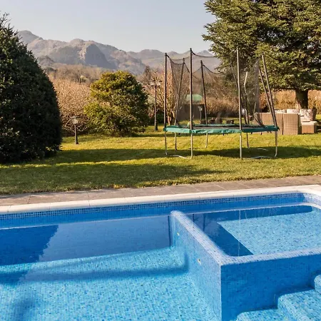 Impresionante Entre Mar Y Montana La Cavada