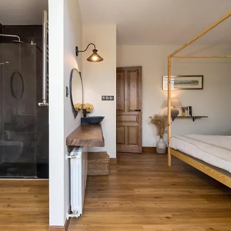 Impresionante Entre Mar Y Montana * La Cavada