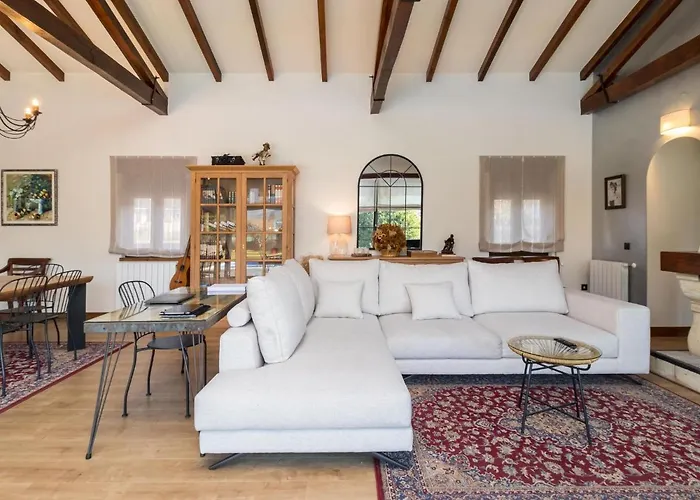 Impresionante Entre Mar Y Montana La Cavada