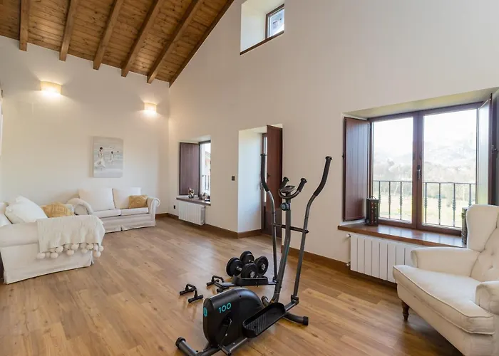 Impresionante Entre Mar Y Montana * La Cavada