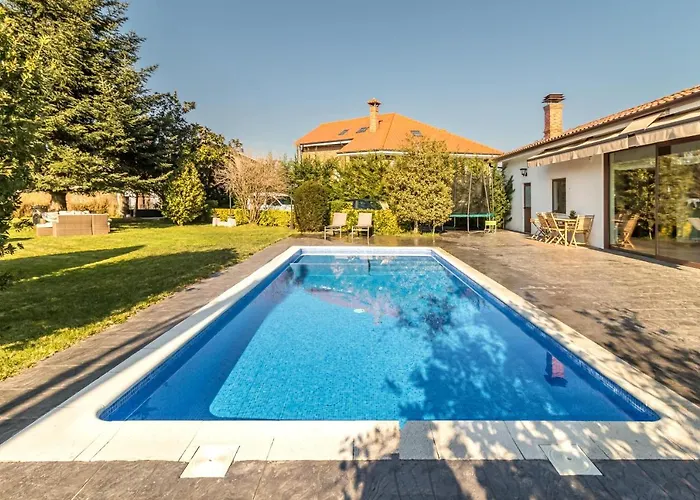 Impresionante Entre Mar Y Montana Holiday home